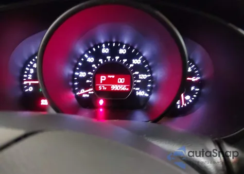 2016 Kia Soul + z USA, uszkodzony, nr VIN KNDJP3A52G7391147